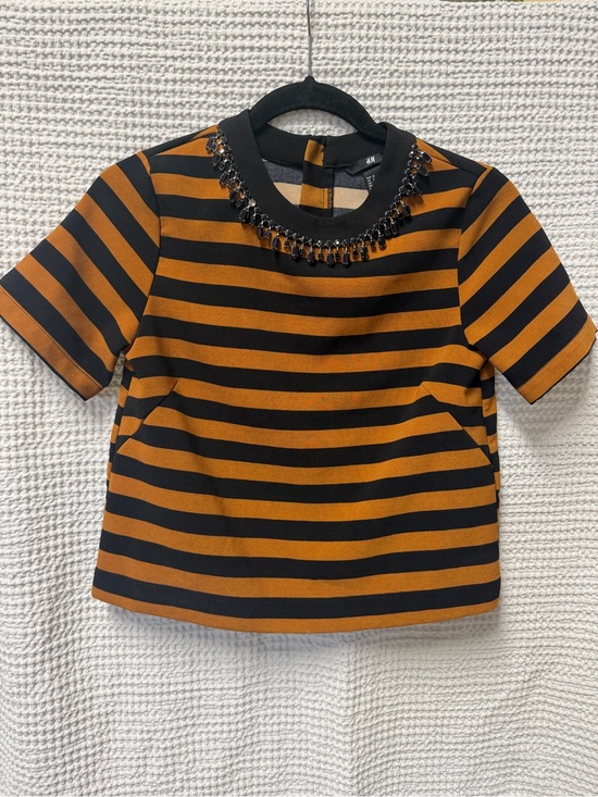 H&M Tops - H&M size 2 Black & Brown Striped Short-Sleeve Top with Beaded Neckline